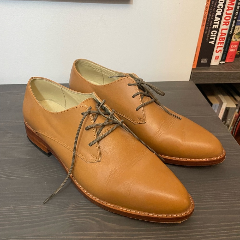 Nisolo James Oxford Almond Size 9